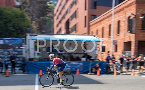 Winner! 2018 Giro di San Francisco criterium. © Andrew Yee
